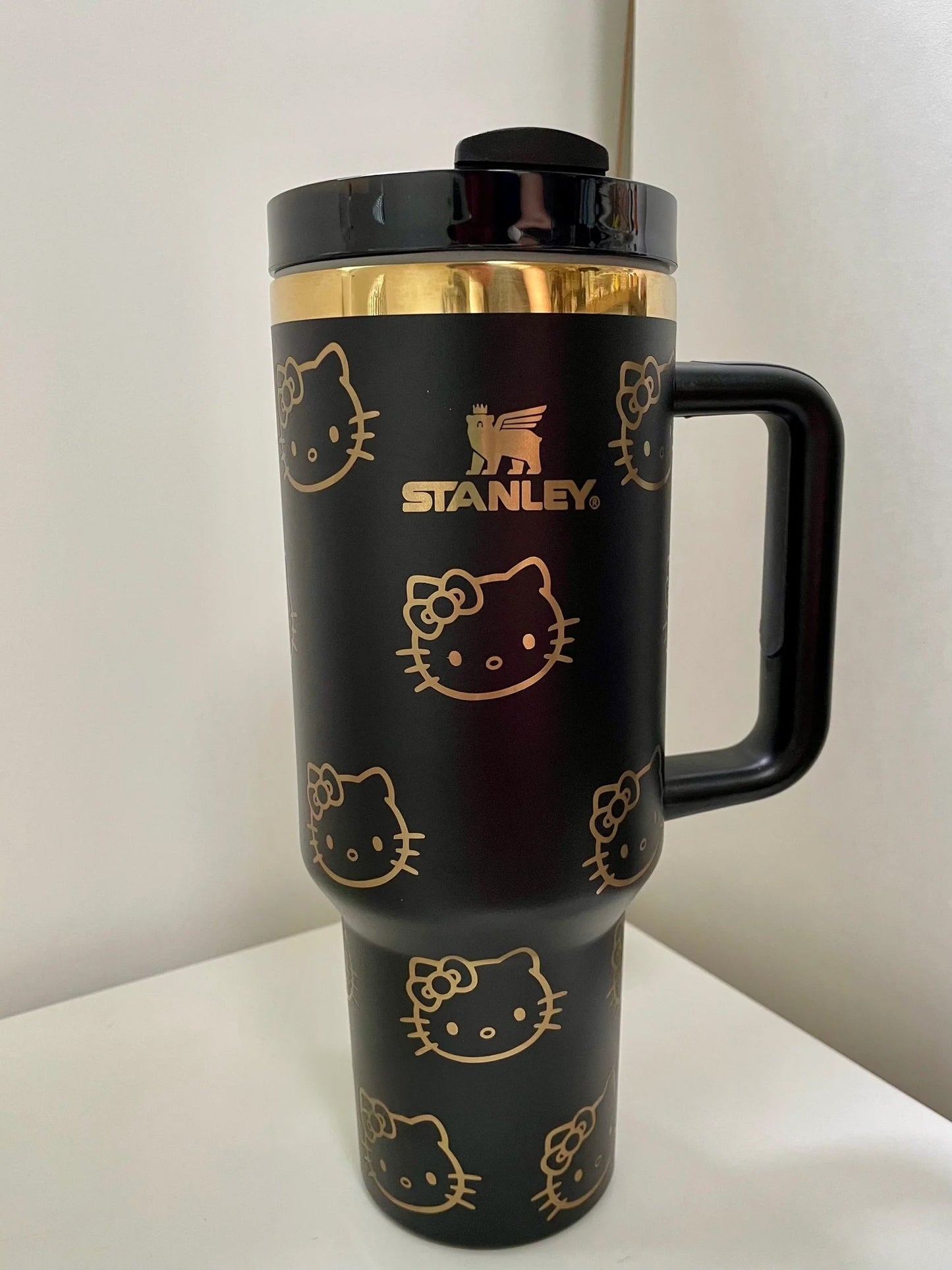 Hello Kitty Holographic Thermos